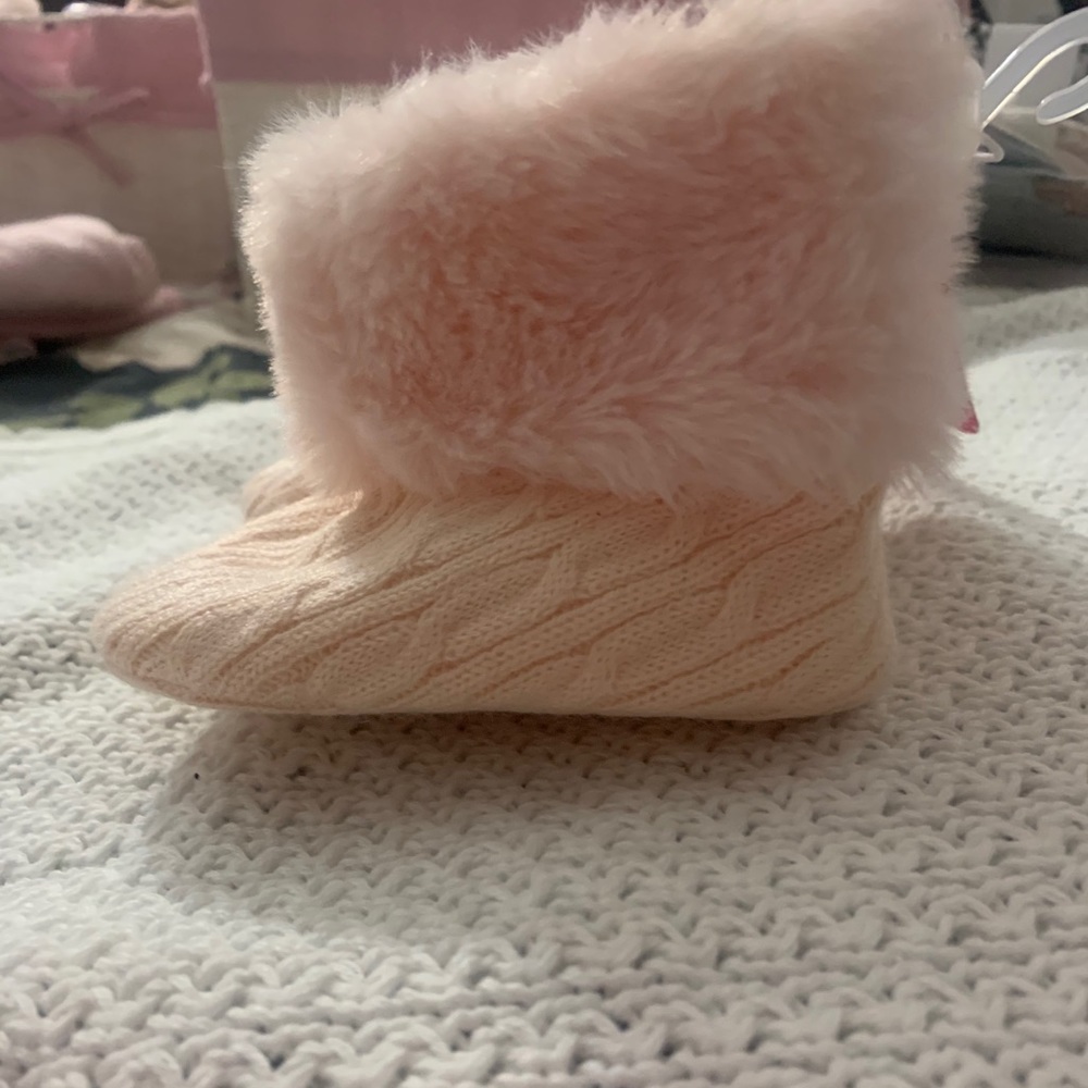 Brand new 9-12months girl booties never worn!